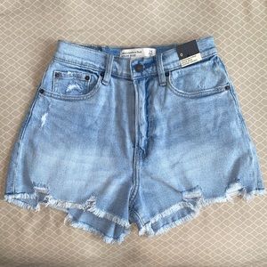 NWT A&F Curve Love Mom Shorts
